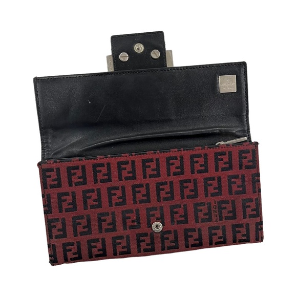 Fendi Zucca Mamma Wallet - Picture 3 of 9